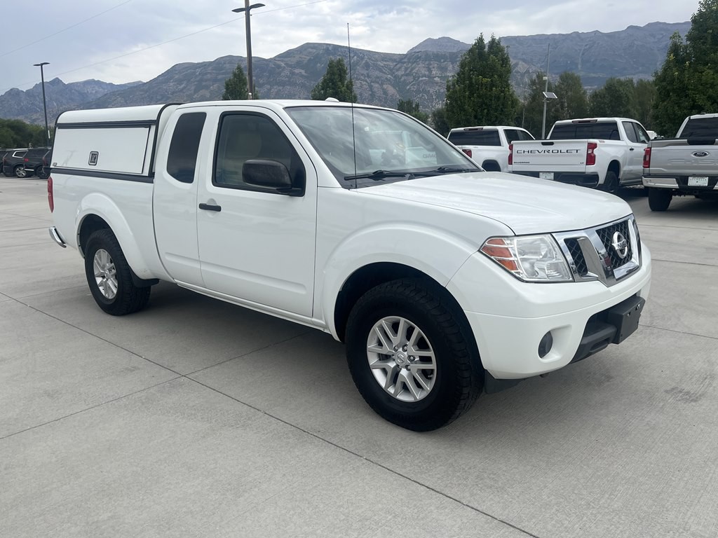 2016 Nissan Frontier Image 3