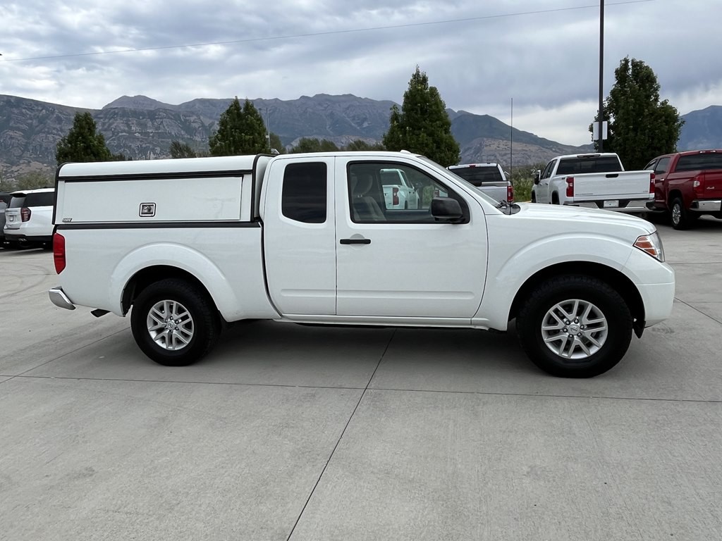 2016 Nissan Frontier Image 4