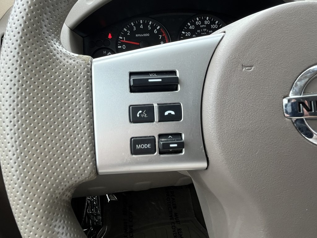 2016 Nissan Frontier Image 29