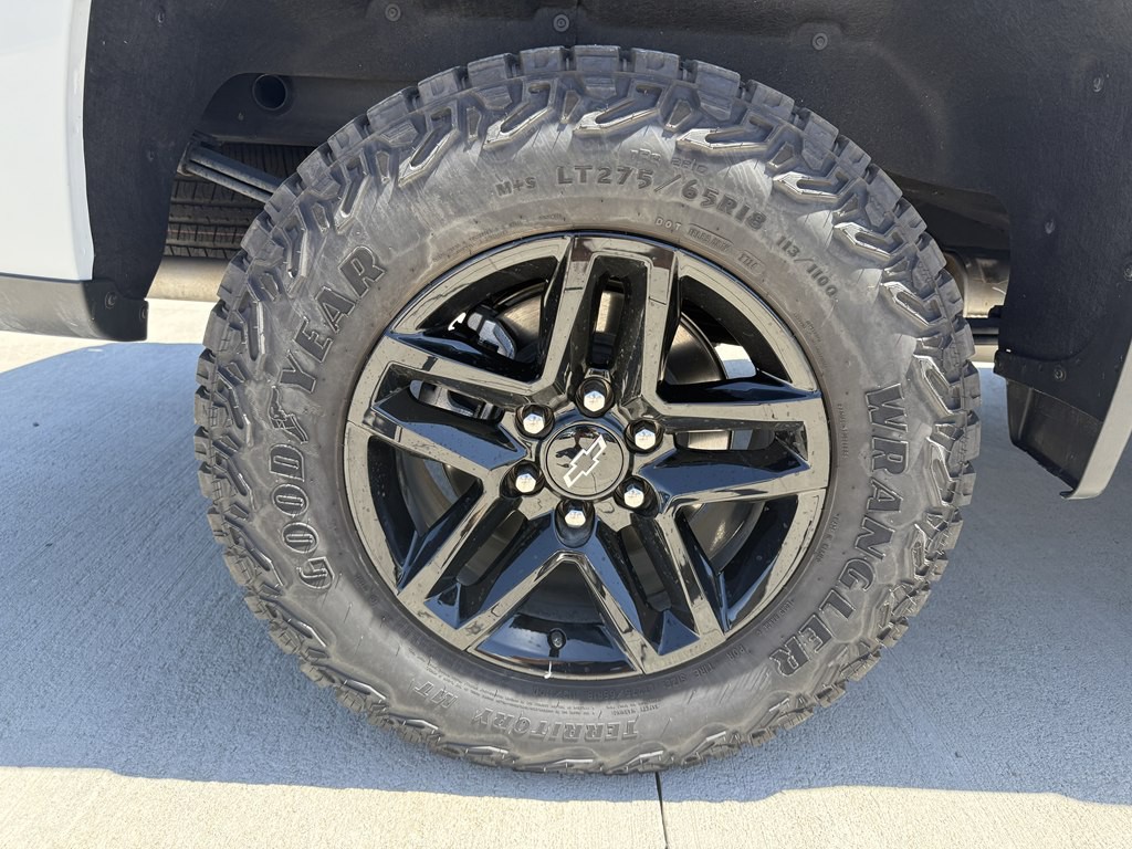 2024 Chevrolet Silverado 1500 Image 17