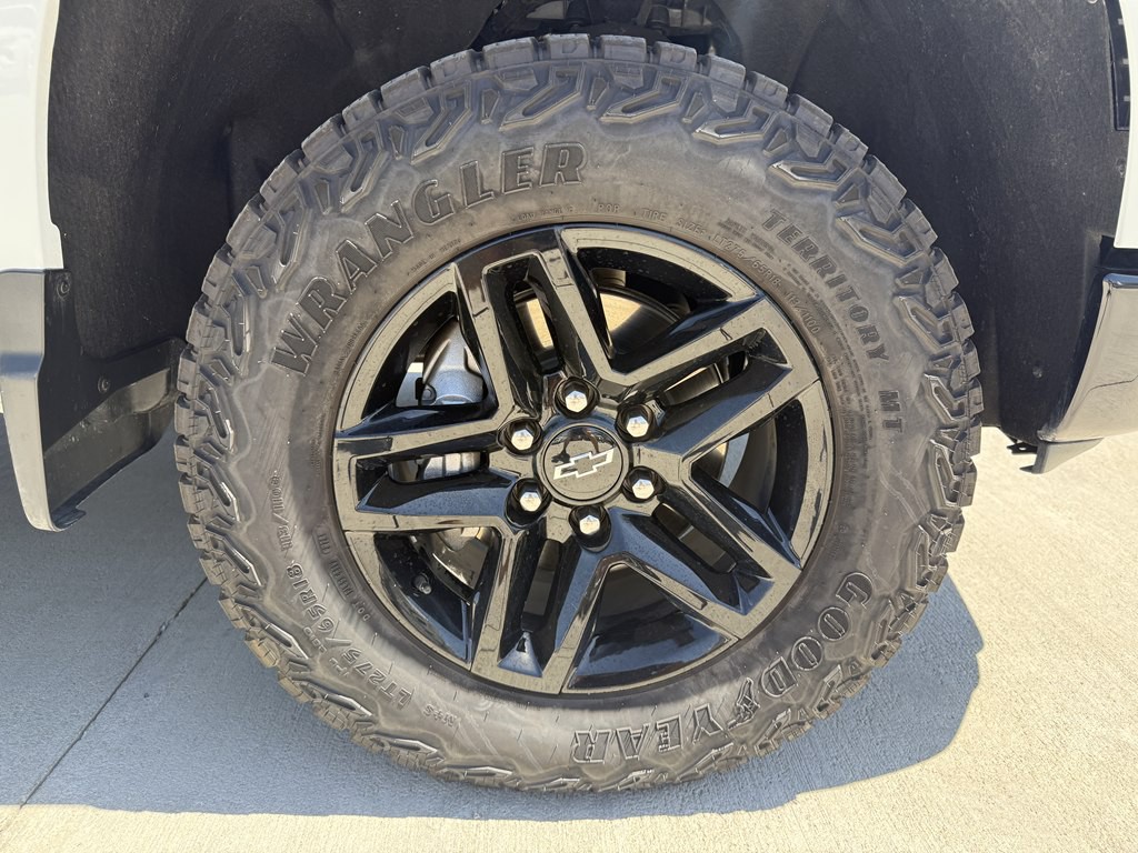 2024 Chevrolet Silverado 1500 Image 18