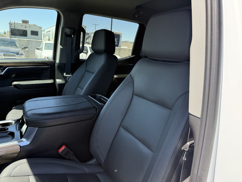 2024 Chevrolet Silverado 1500 Image 21