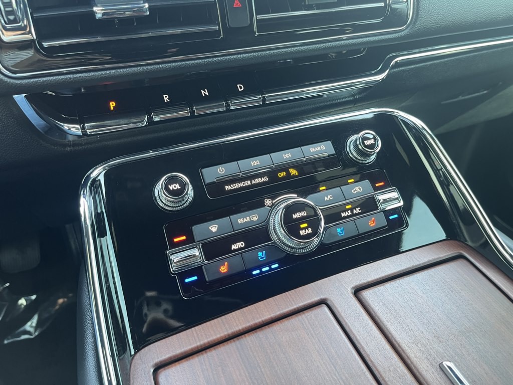 2023 Lincoln Navigator Image 29