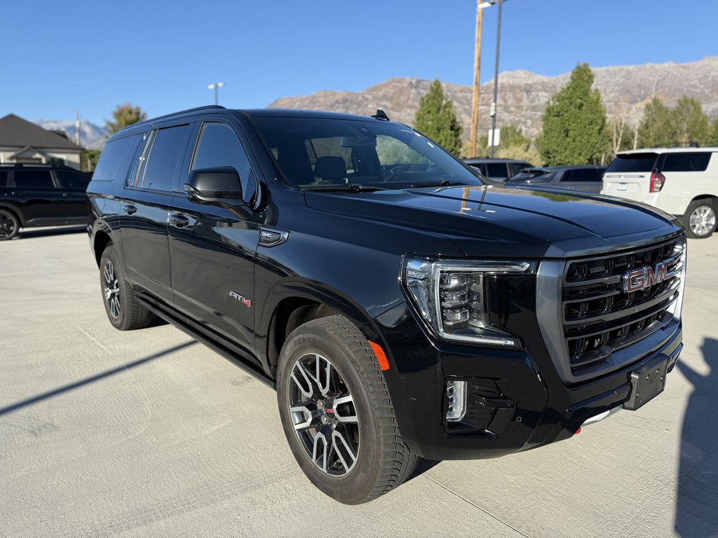 2021 GMC Yukon Image 1