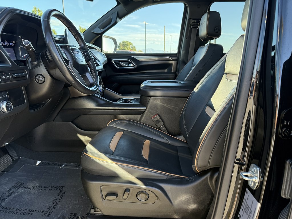 2021 GMC Yukon Image 12