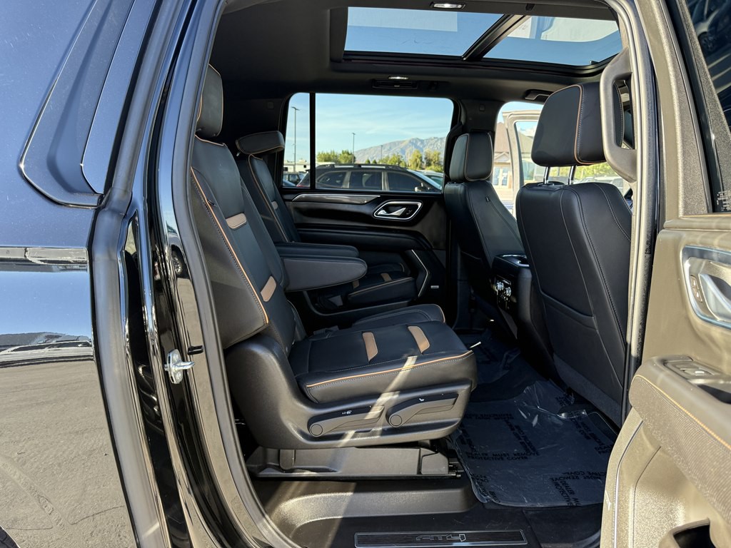 2021 GMC Yukon Image 18