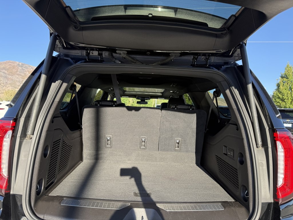 2021 GMC Yukon Image 23