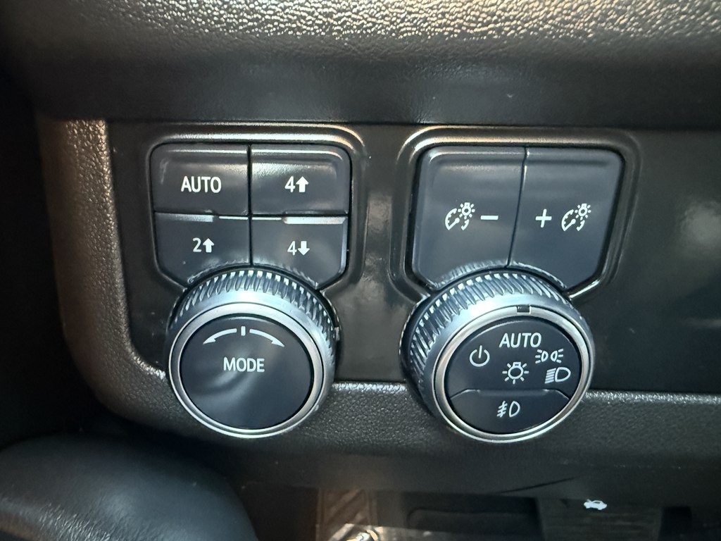 2021 GMC Yukon Image 30