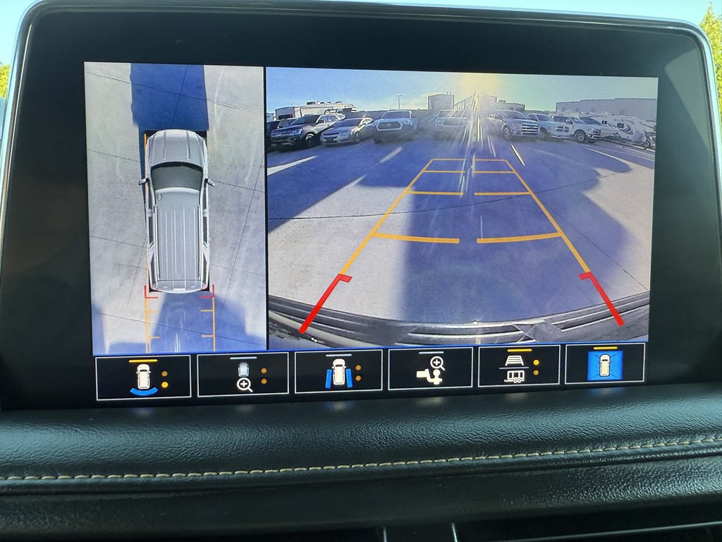 2021 GMC Yukon Image 45