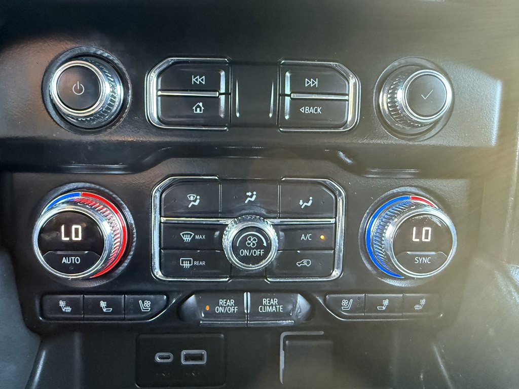 2021 GMC Yukon Image 46