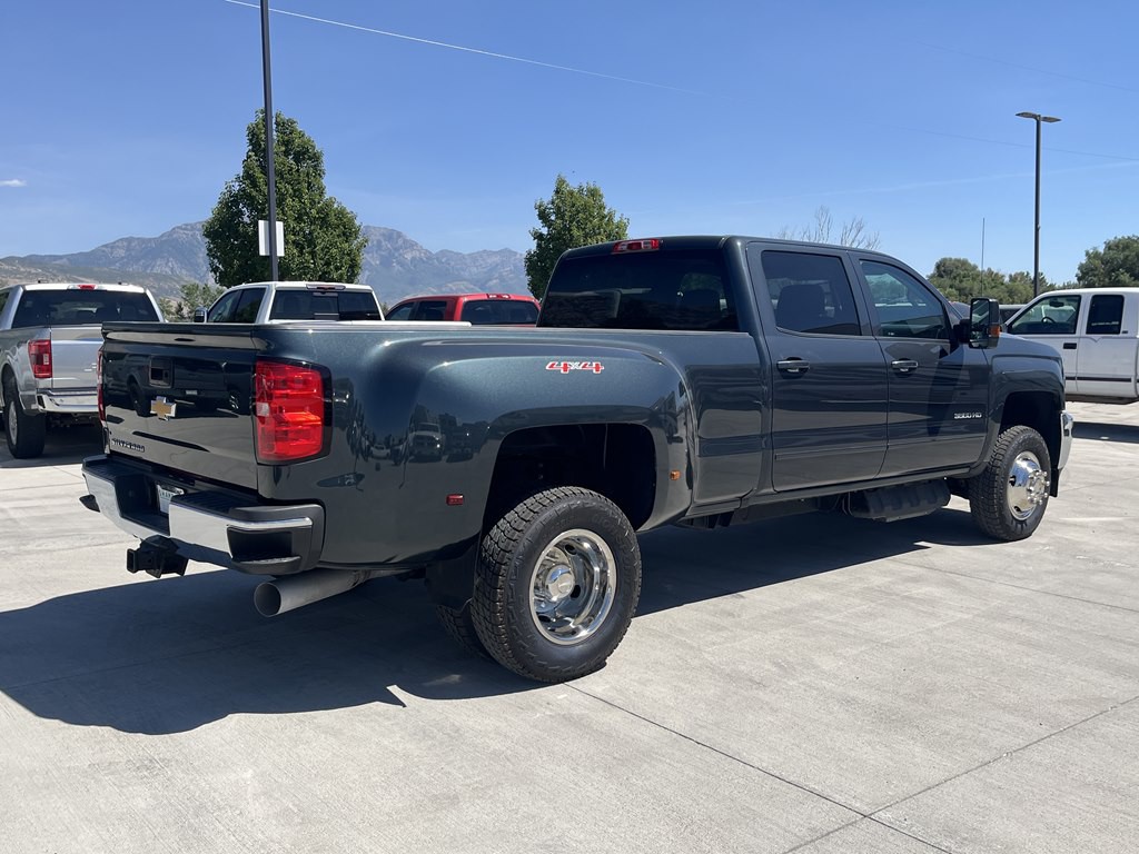 2018 Chevrolet Silverado 1500 Image 3