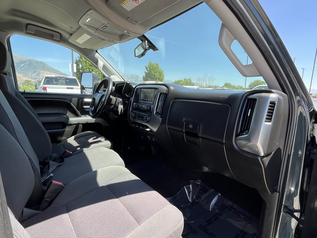 2018 Chevrolet Silverado 1500 Image 11