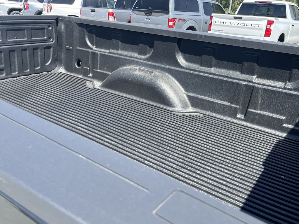 2018 Chevrolet Silverado 1500 Image 16