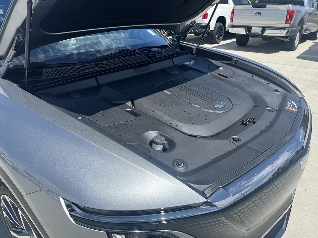 2024 Cadillac Lyriq Image 10