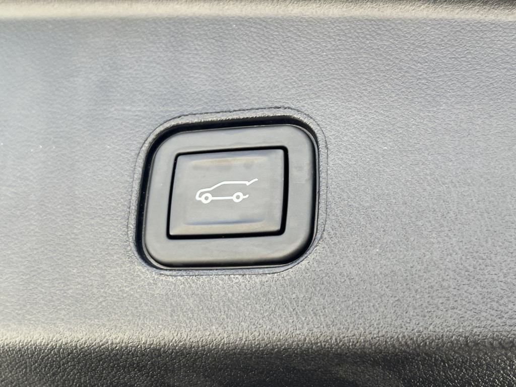 2024 Cadillac Lyriq Image 21