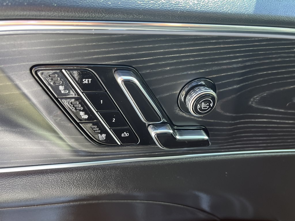 2024 Cadillac Lyriq Image 25