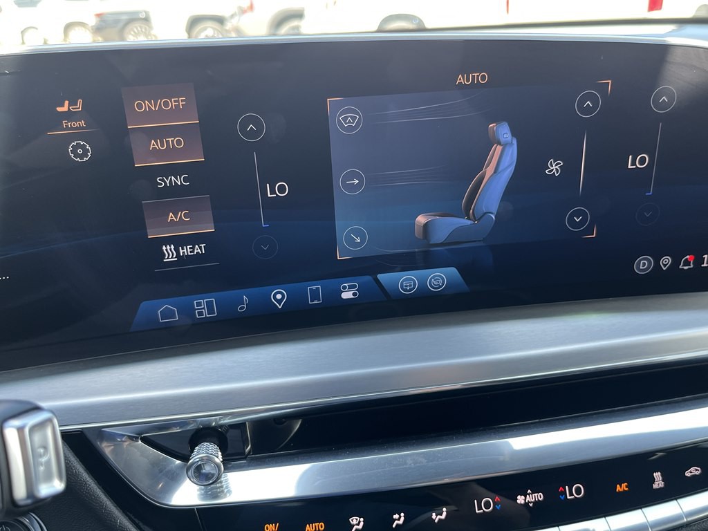 2024 Cadillac Lyriq Image 36