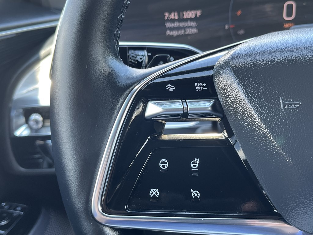 2024 Cadillac Lyriq Image 38