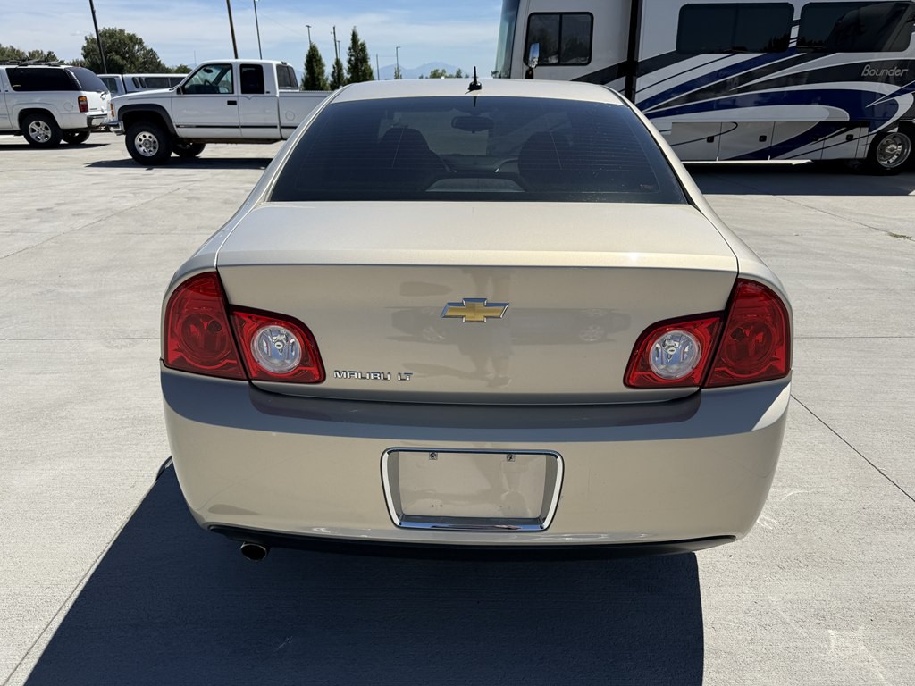 2010 Chevrolet Malibu Image 4