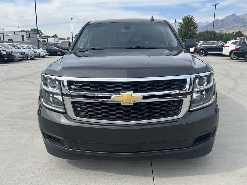 2018 Chevrolet Suburban Image 8