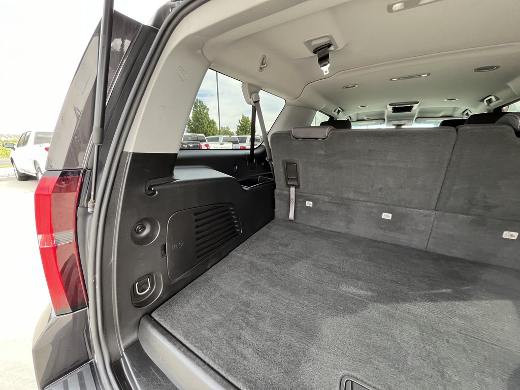 2018 Chevrolet Suburban Image 19