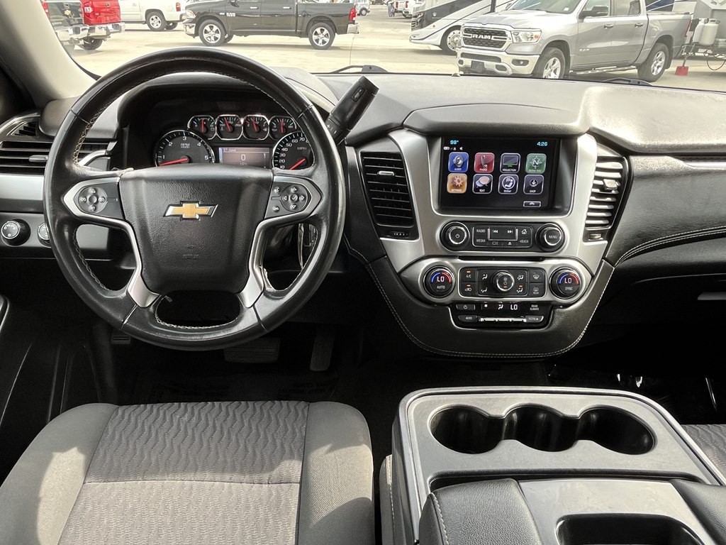 2018 Chevrolet Suburban Image 24