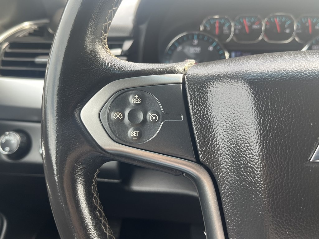 2018 Chevrolet Suburban Image 37