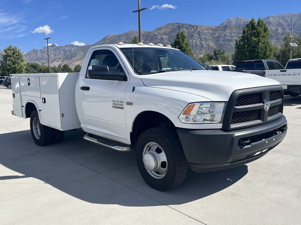 2016 RAM 3500 Image 3