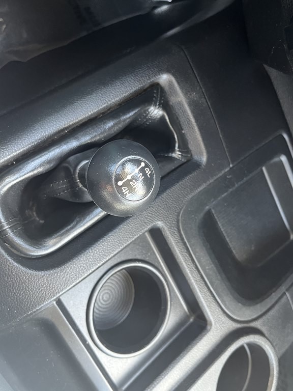 2016 RAM 3500 Image 27