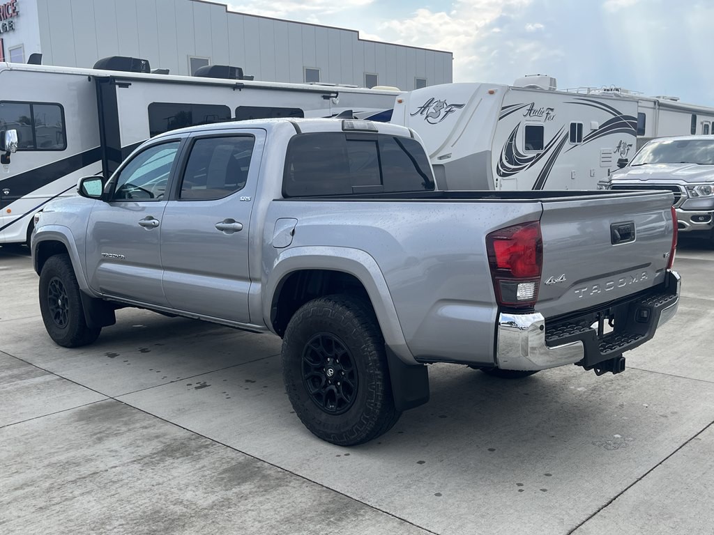 2019 Toyota Tacoma Image 5