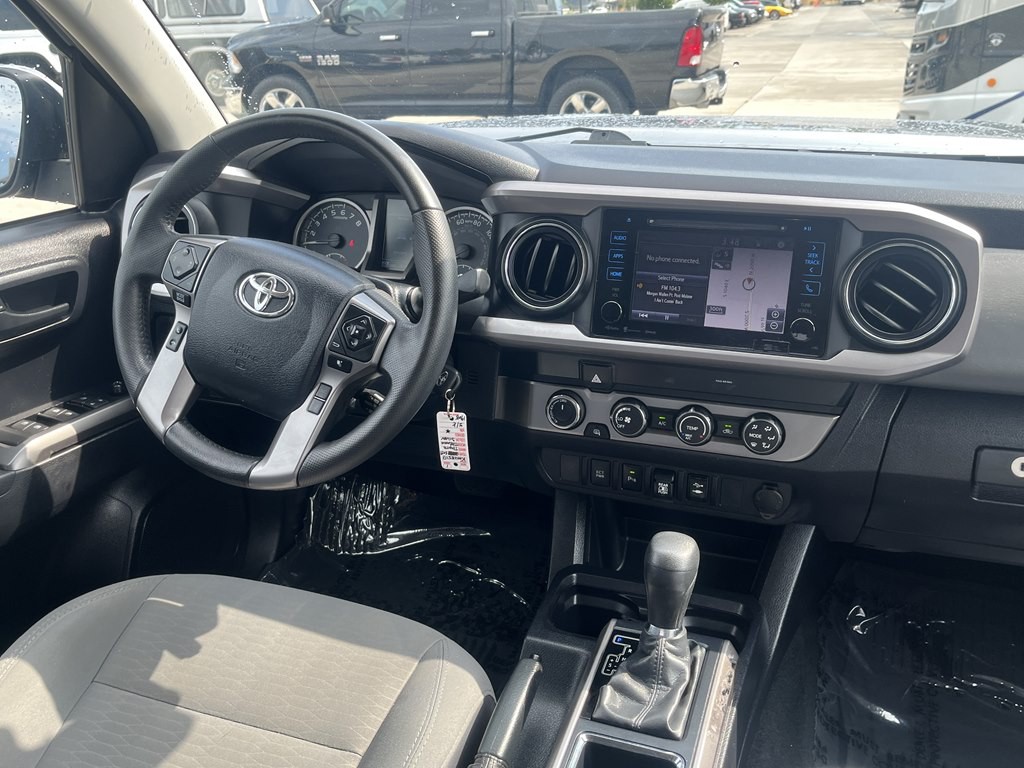 2019 Toyota Tacoma Image 16