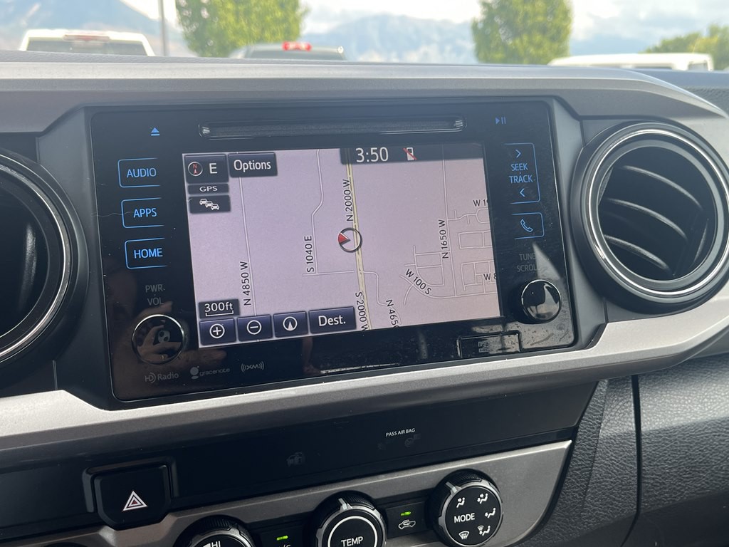 2019 Toyota Tacoma Image 30