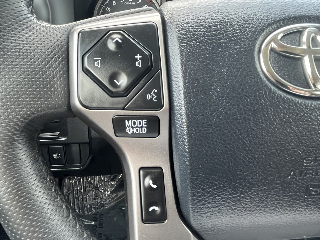 2019 Toyota Tacoma Image 34