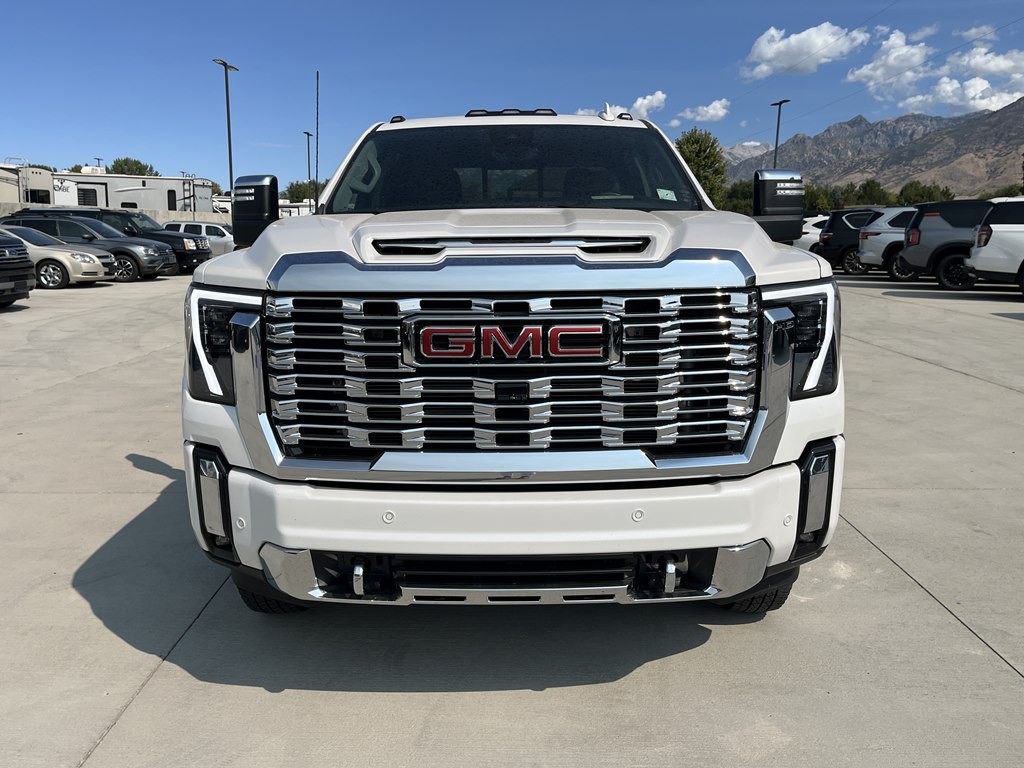 2024 GMC Sierra Image 8