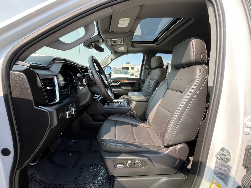 2024 GMC Sierra Image 30