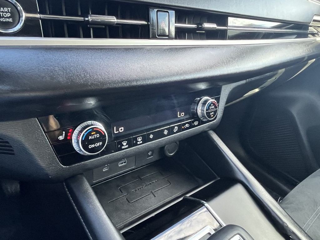 2022 Mitsubishi Outlander Image 26