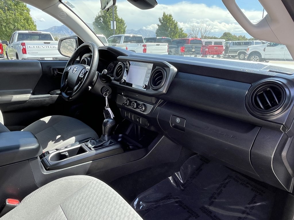2023 Toyota Tacoma Image 11