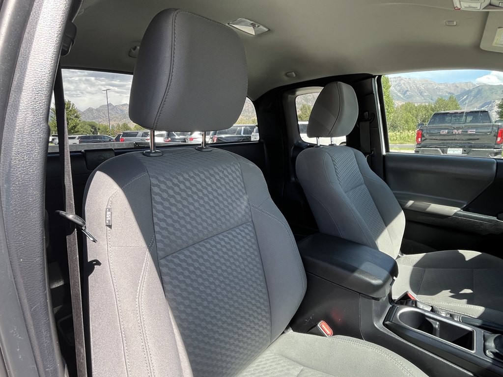 2023 Toyota Tacoma Image 12