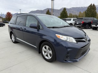 Image for 2018 Toyota Sienna LE ID: 6823733