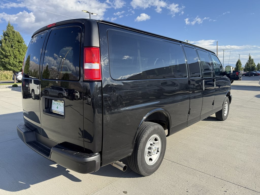 2023 Chevrolet Express Image 3