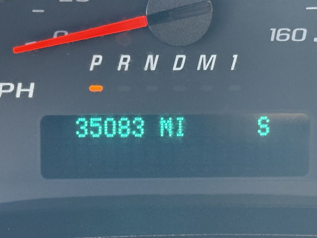 2023 Chevrolet Express Image 12