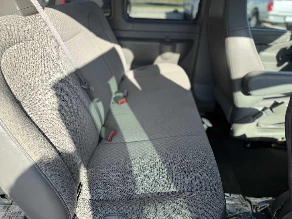 2023 Chevrolet Express Image 18