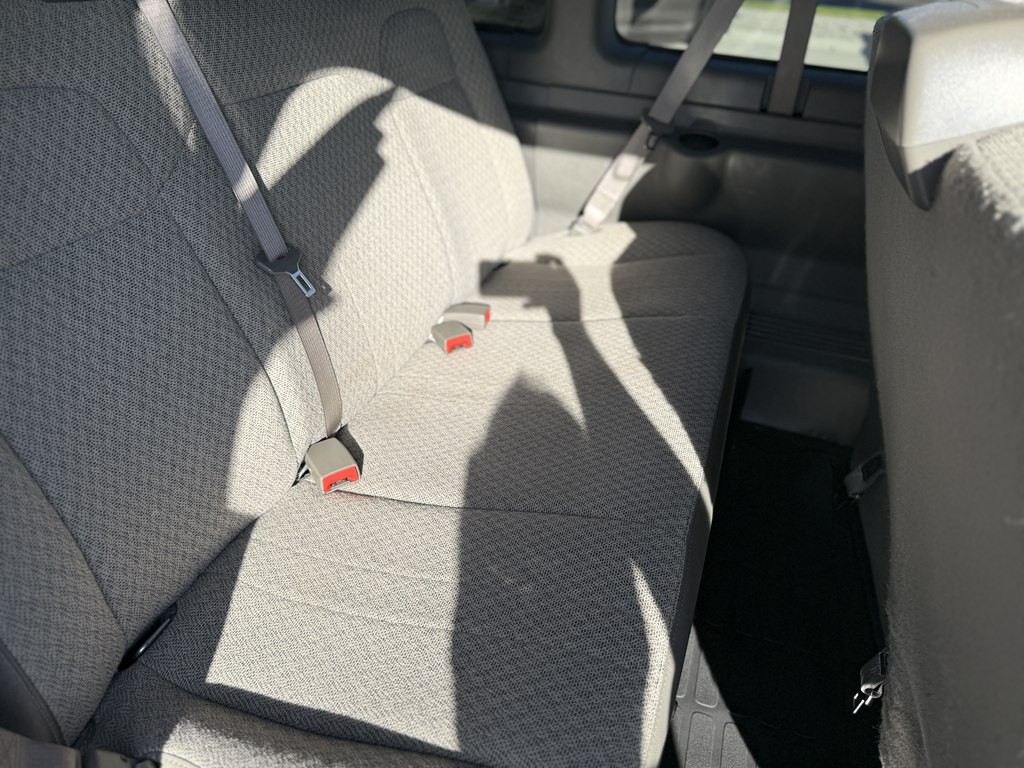 2023 Chevrolet Express Image 19