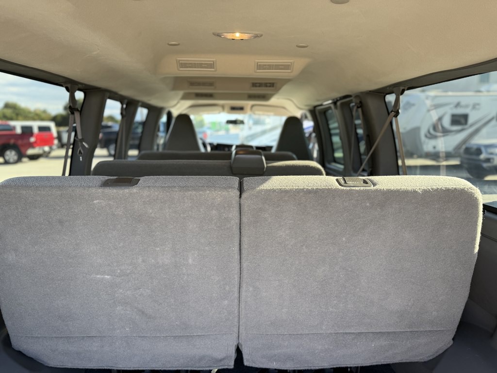 2023 Chevrolet Express Image 24