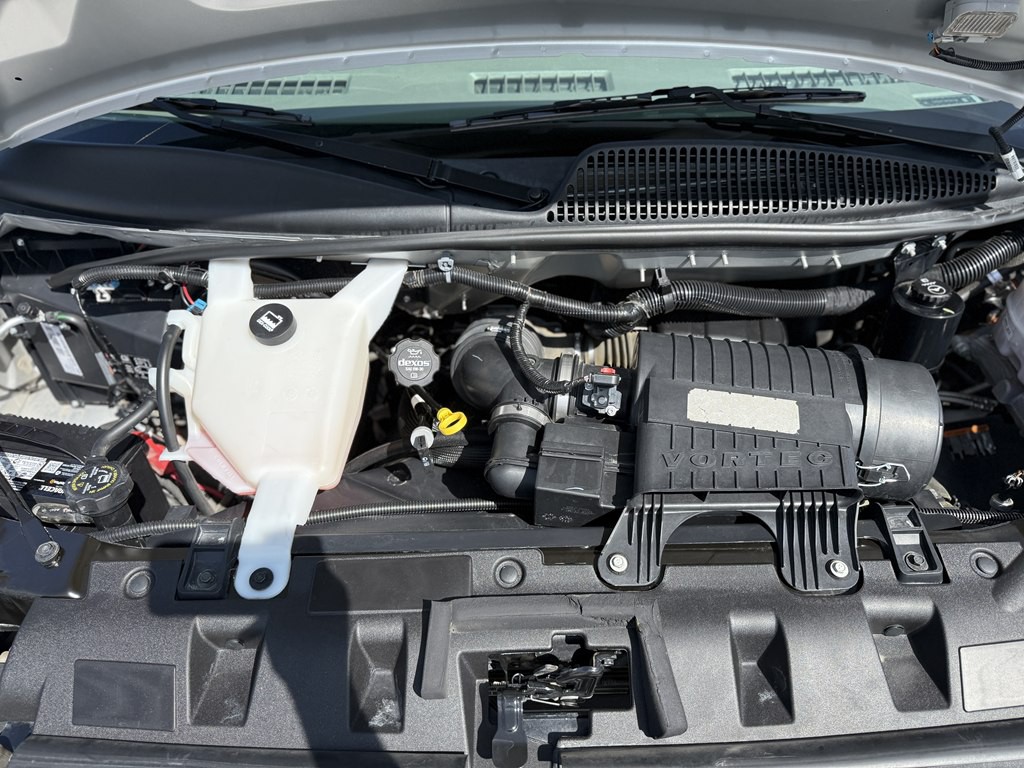 2019 Chevrolet Express Image 10