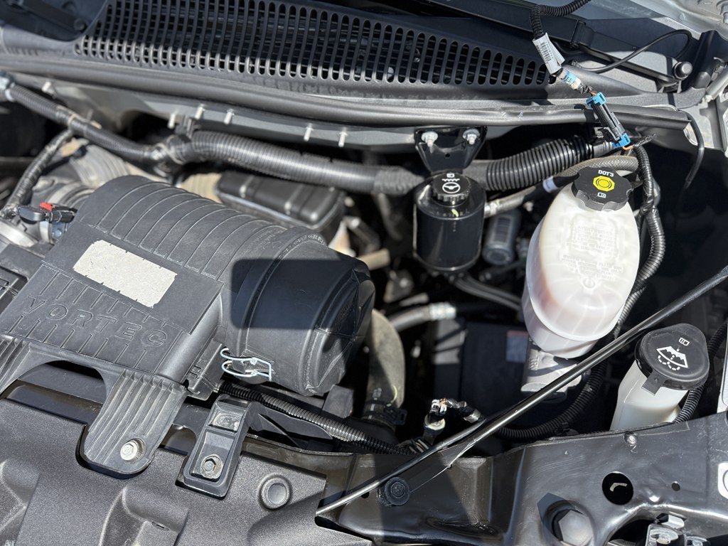 2019 Chevrolet Express Image 12