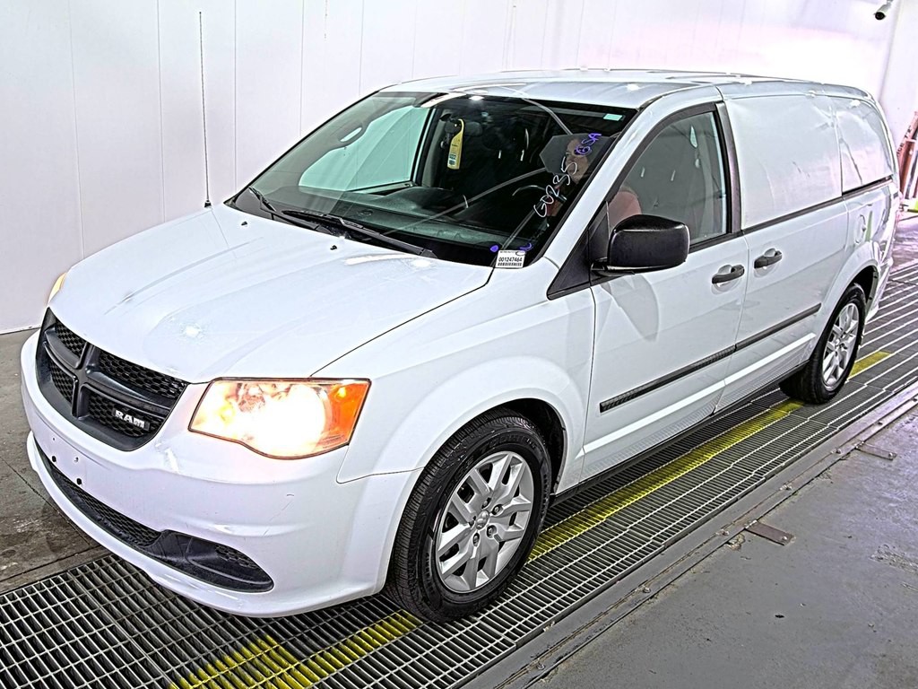 2014 RAM C/V Image 2