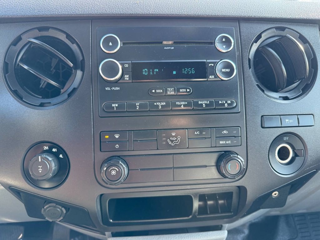 2015 Ford F-250 Image 8