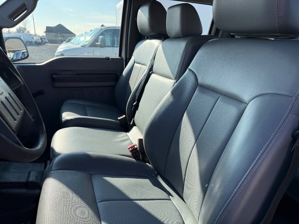 2015 Ford F-250 Image 24