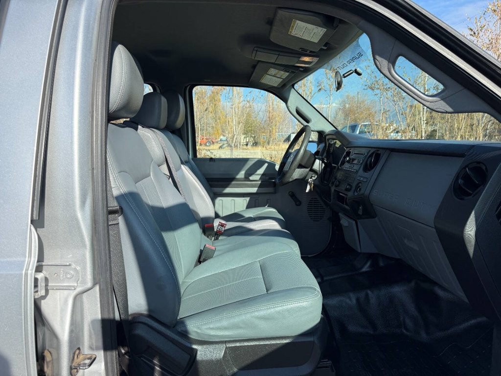 2015 Ford F-250 Image 31